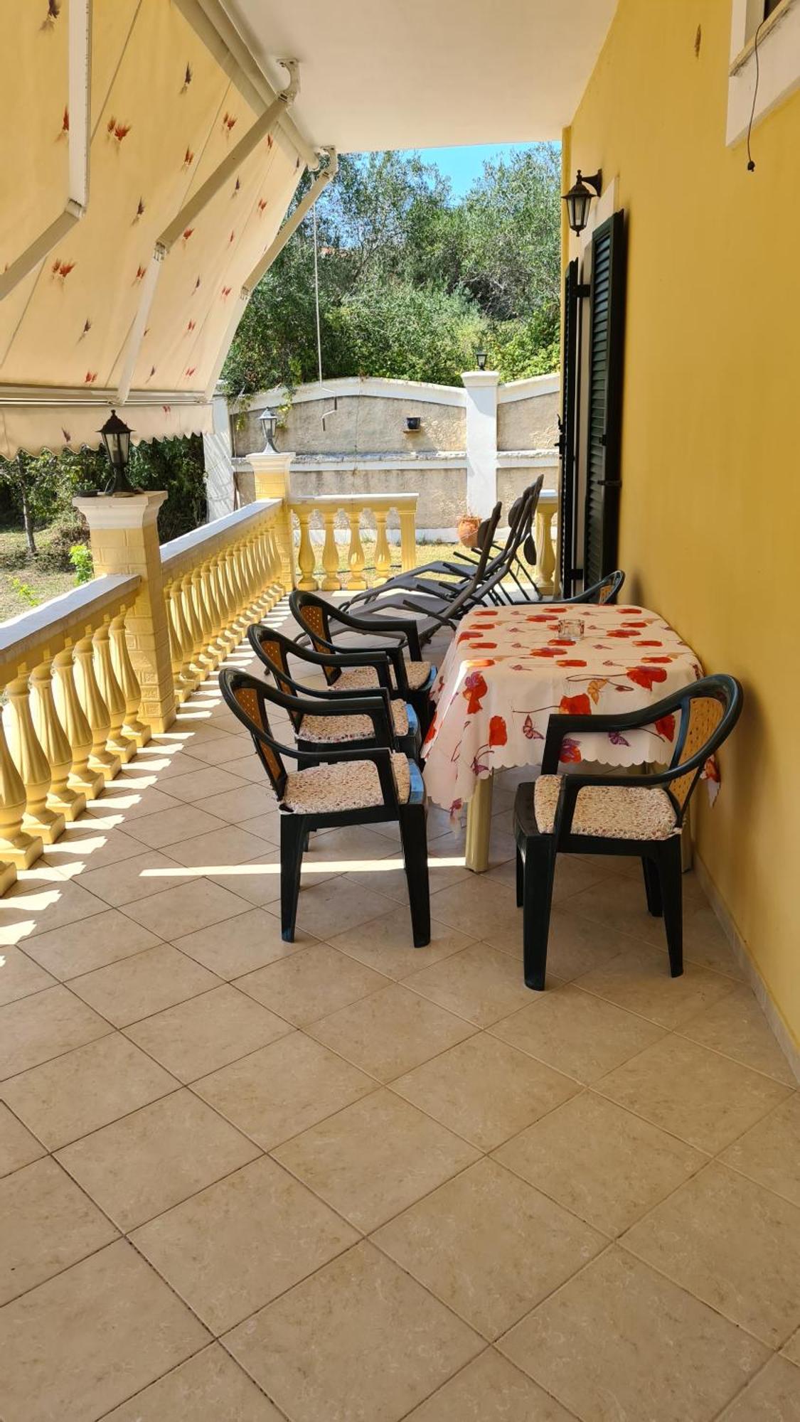 Villa Elena Marathiás Eksteriør bilde